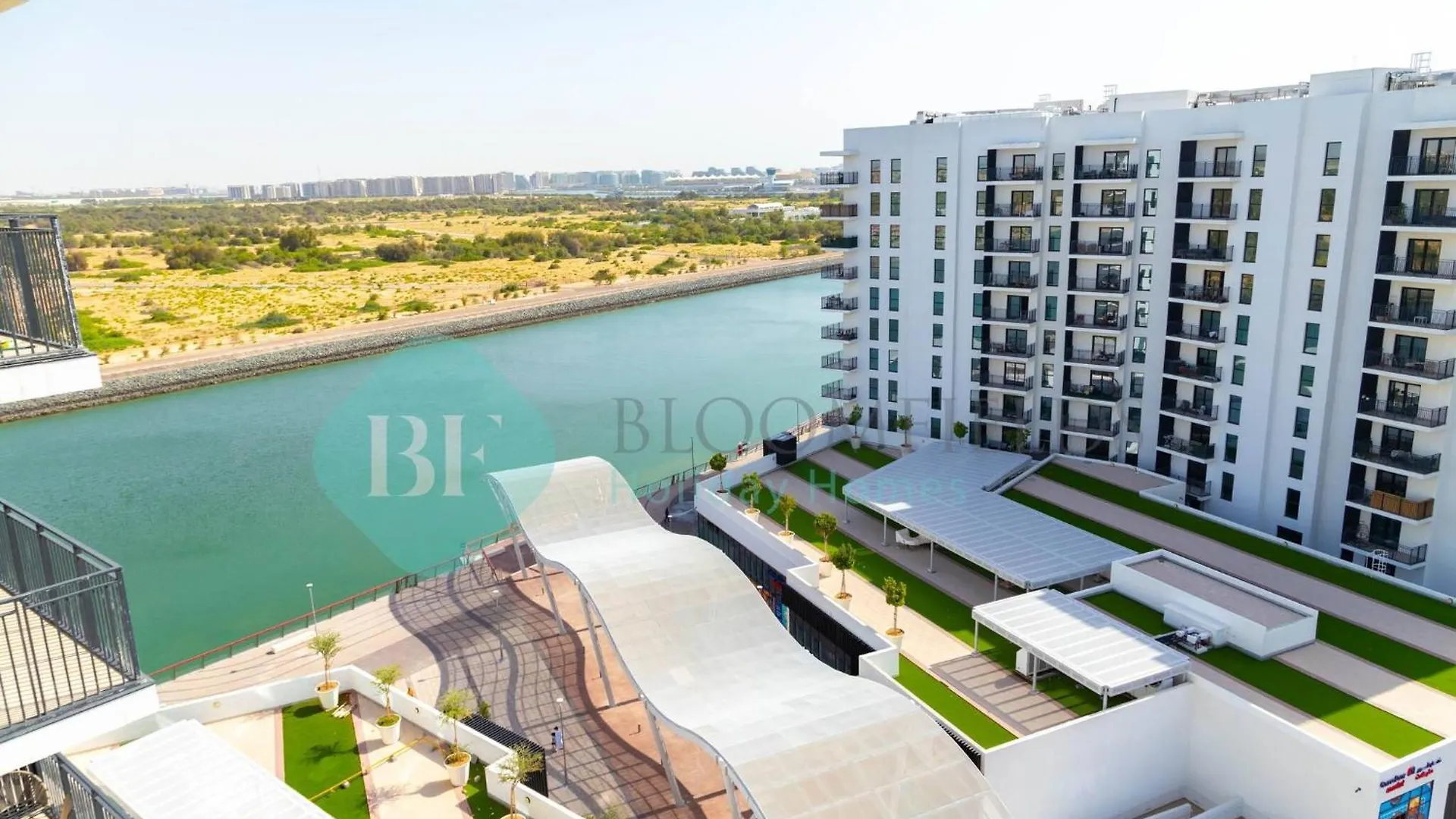 Bloomfields Stu Partial Canal View In Waters Edge Абу-Даби Апартаменты
